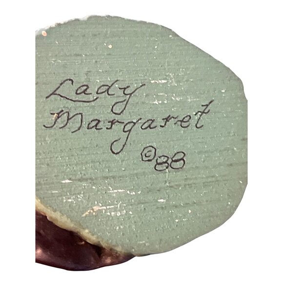 Vintage Crunkleton Lady Margaret Figurine 1988 Catalog Chronicle Estate RARE - Picture 4 of 6